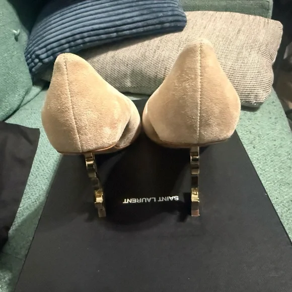 Saint Laurent Tan Suede Heels with Metallic Gold Detail - Picture 4 of 10